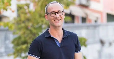 How One French Marketer Turned Simplicity Into Millions